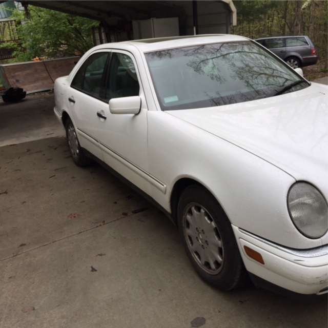 1999 E300 Turbo Diesel 3500.00 obo - PeachParts Mercedes ...