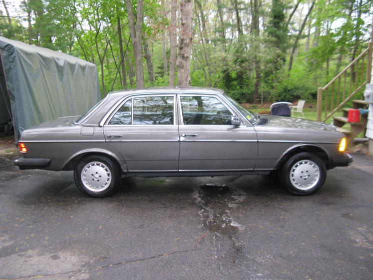 Mercedes benz parts 1984 300d #3