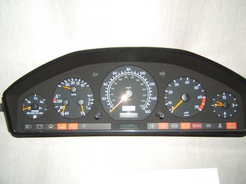 109042d1359667460-instrument-cluster-w140-s600-dscf3091.jpg