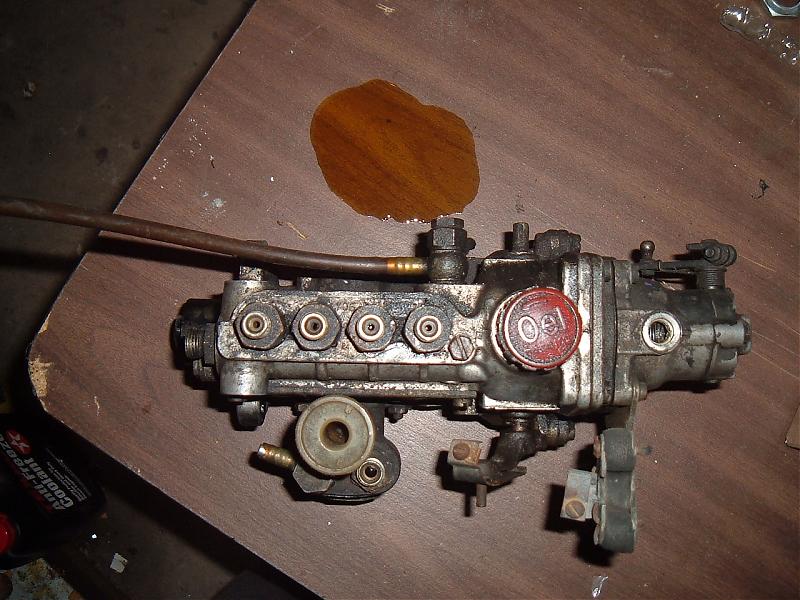 1976 Mercedes benz 240d injection pump
