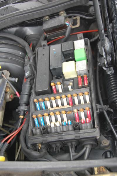 Mercedes W123 Fuse Chart