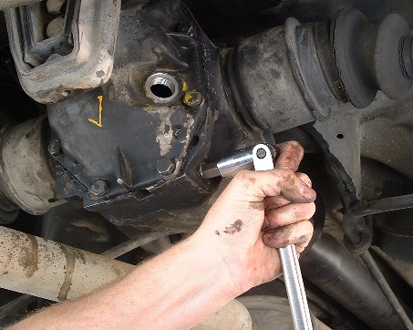 Ford explorer rear differential fill plug