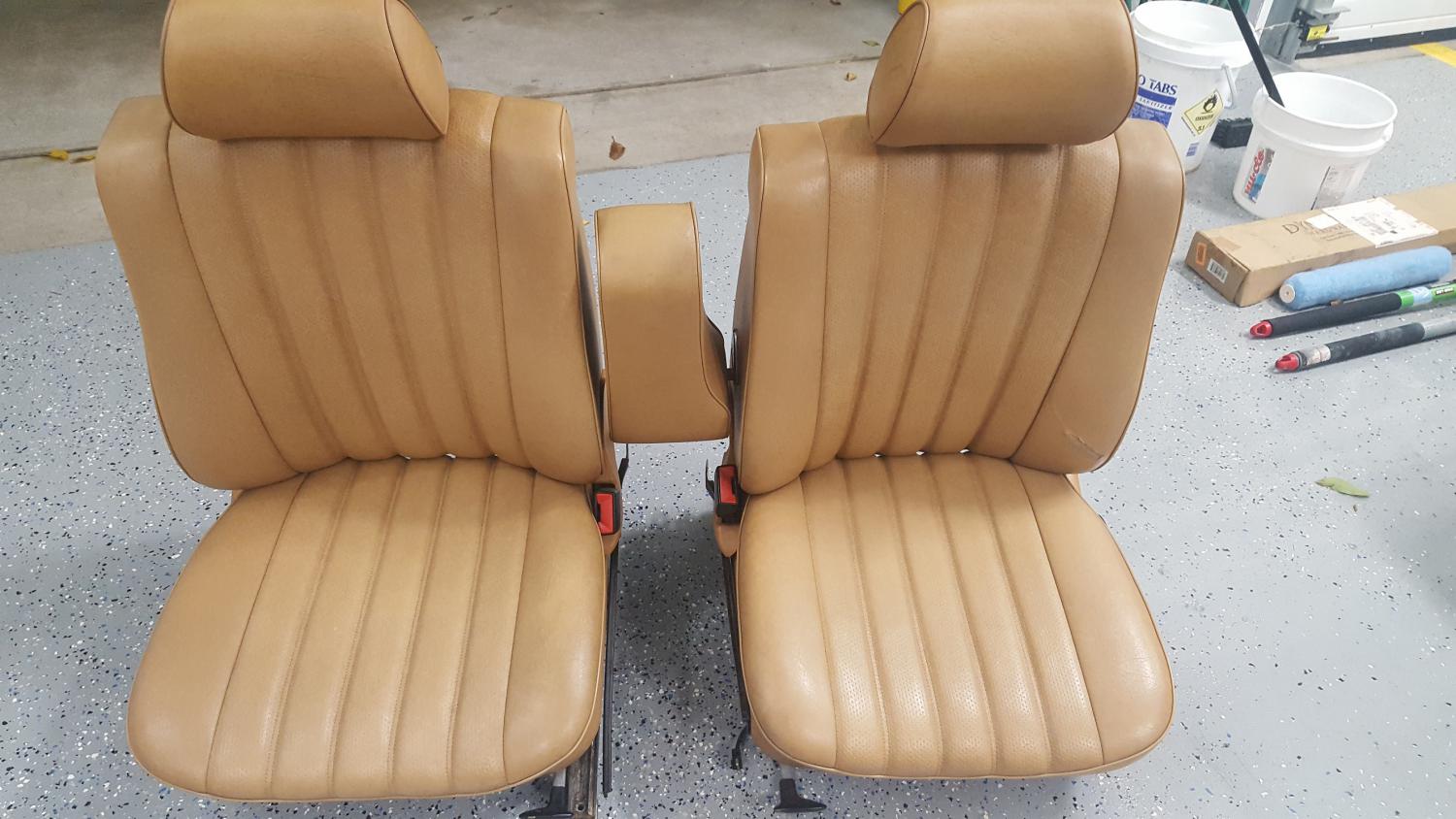 w123 palomino seats sale near perfect condition