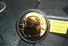 yellow gunky stuff around oil cap-003.jpg