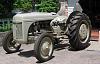 Anybody here looking for a old tractor-006-2.jpg