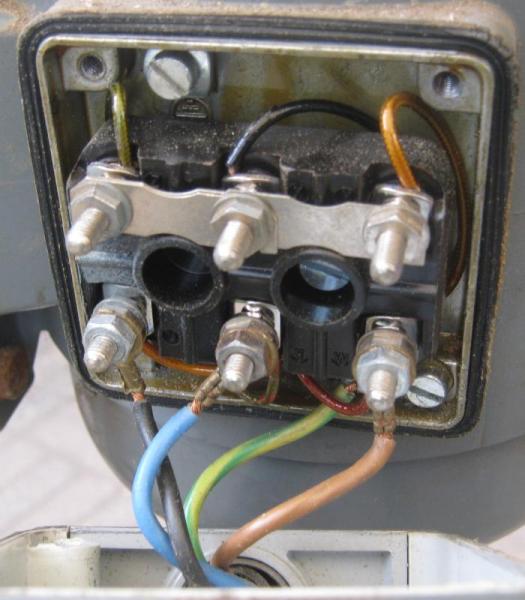 Single phase for 3 phase motor - pillar drill - PeachParts ... european 3 phase motor wiring diagram 