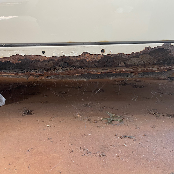 Question on inside of rocker panels and still looking for Rocker Panels